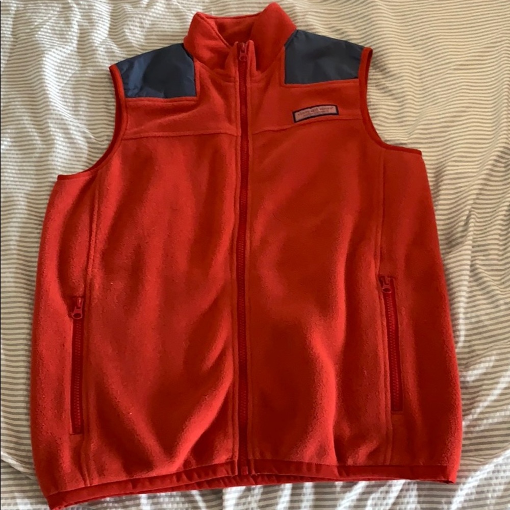 BOYS XL Vineyard Vines red fleece vest